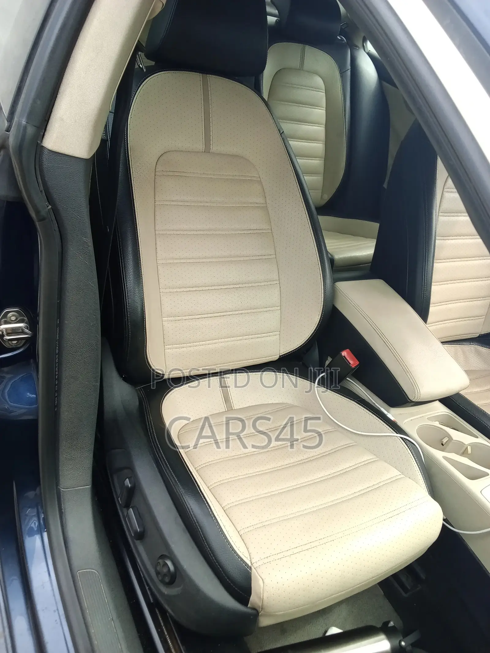 Volkswagen Passat 2012 Blue