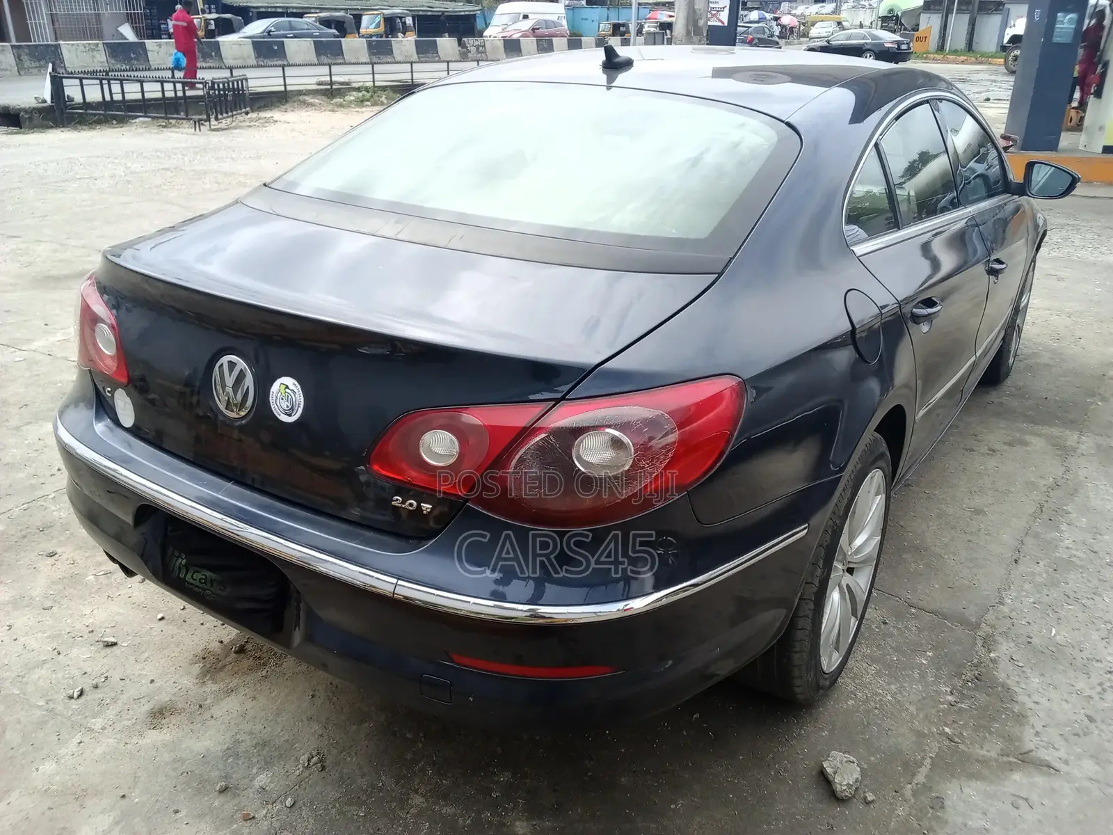 Volkswagen Passat 2012 Blue