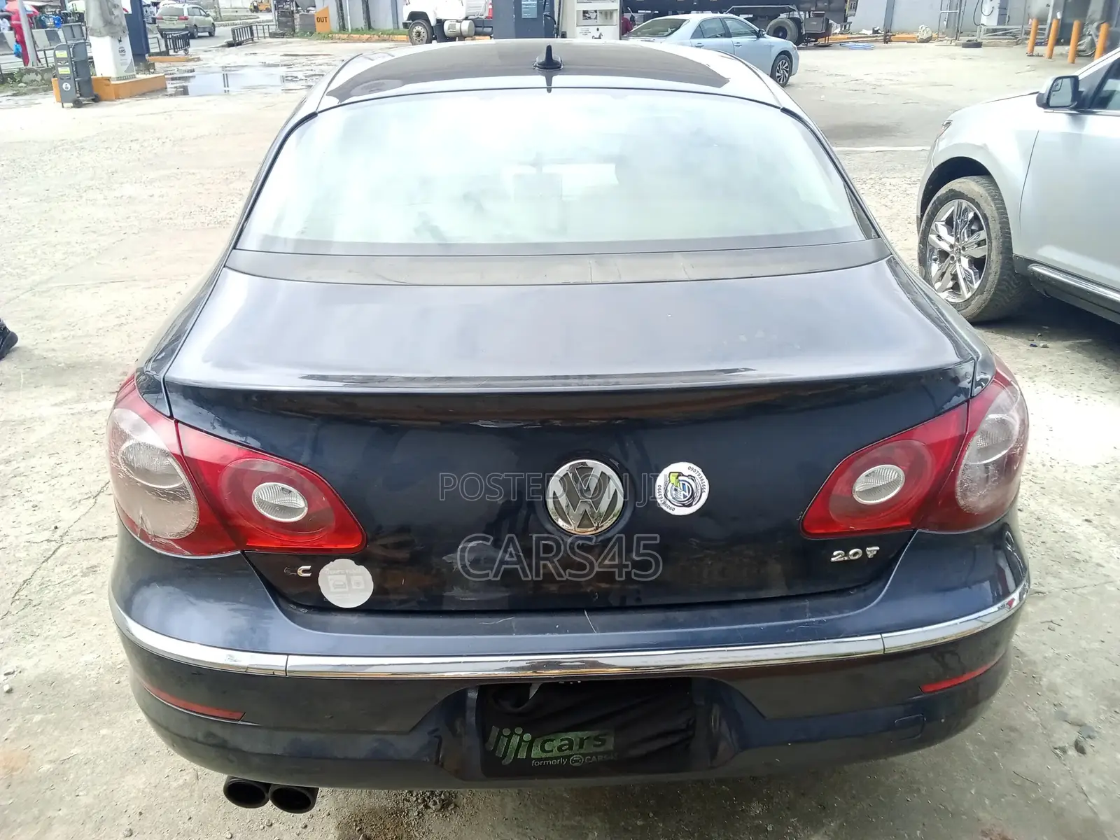 Volkswagen Passat 2012 Blue