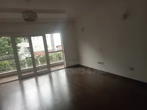 2bdrm Block of Flats in Utako for rent