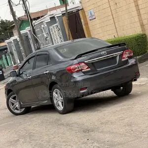 Toyota Corolla S 4dr Sedan (1.8L 4cyl 4A) 2009 Gray