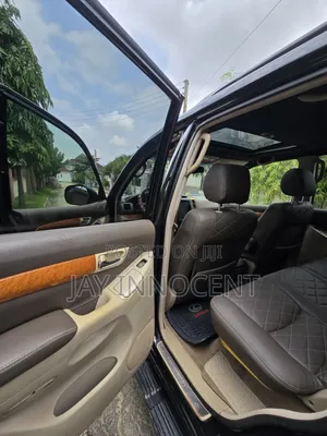Lexus GX 470 Sport Utility 2005 Black