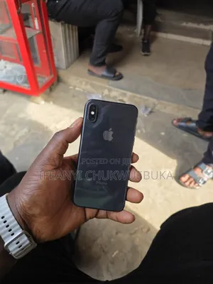 Apple iPhone X 64 GB Black