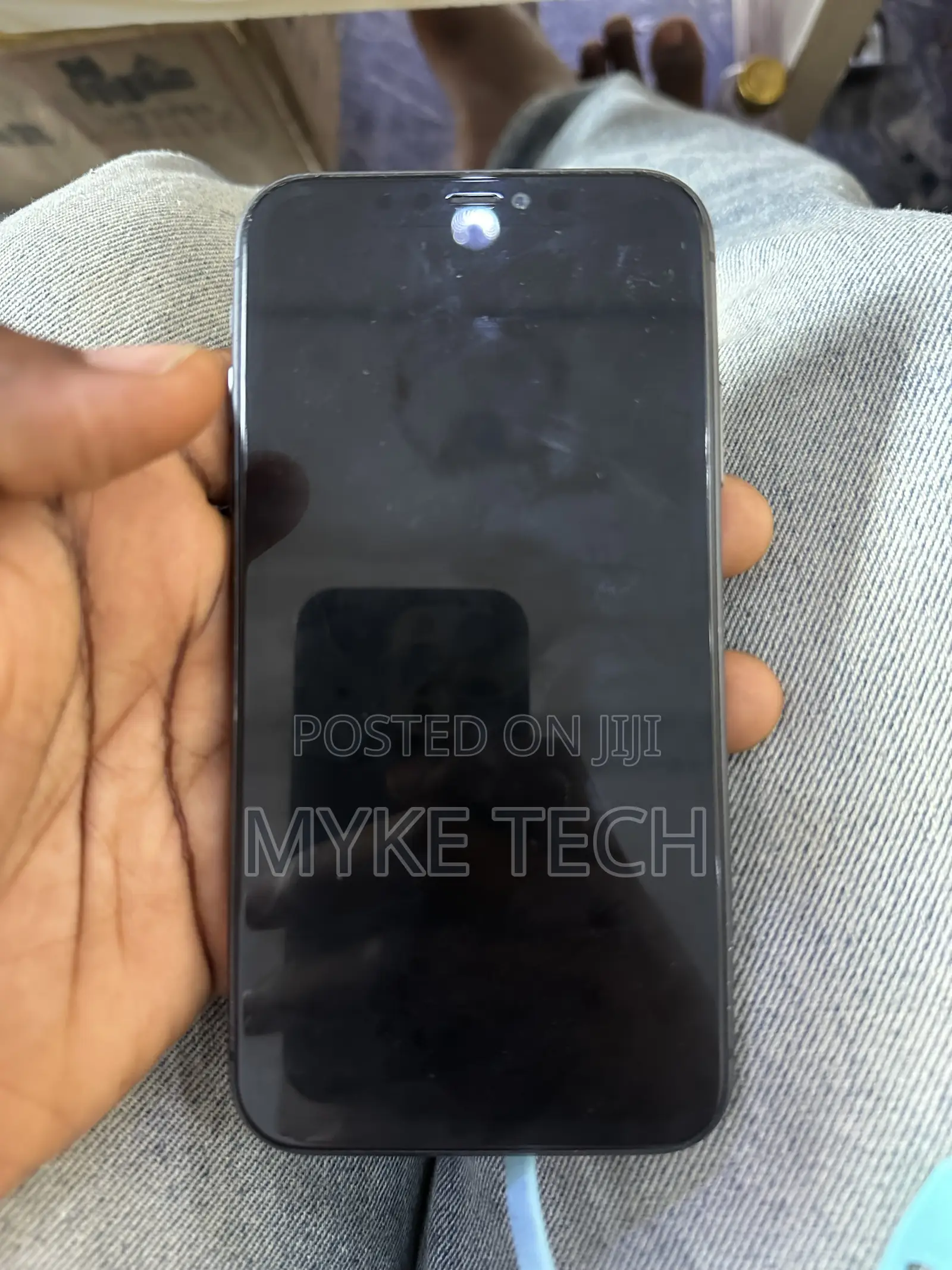 Apple iPhone 11 64 GB White