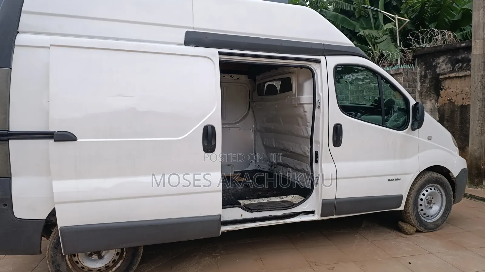 Renault Trafic 2005 White
