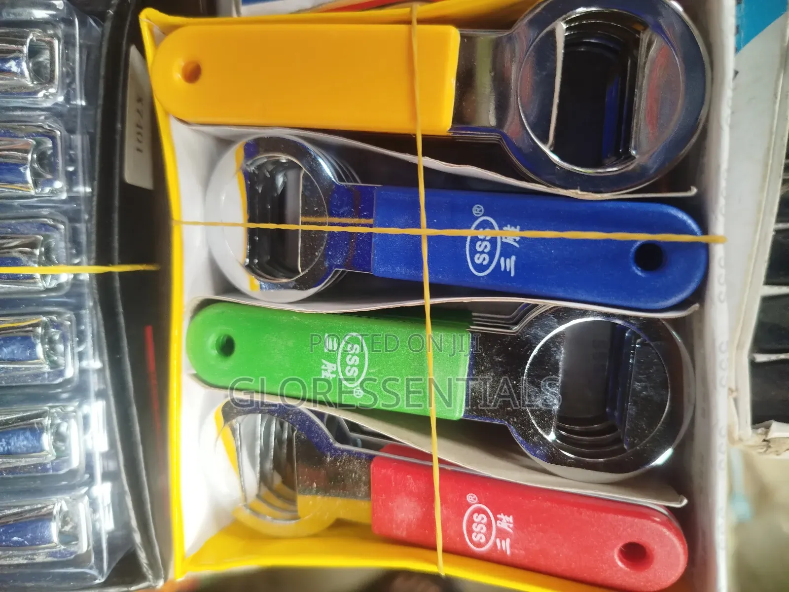 Stainless Steel Manual Bottle Cap With Anti-Slip Grip Opener