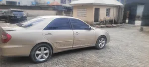 Toyota Camry 2003 Gold