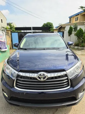 Toyota Highlander 2016 Blue