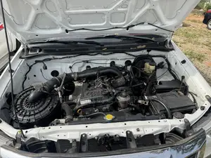Toyota Hilux 2013 White
