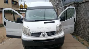 Renault Trafic 2005 White