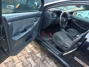 Toyota Corolla 2.0 D-4D Sol 2006 Maroon