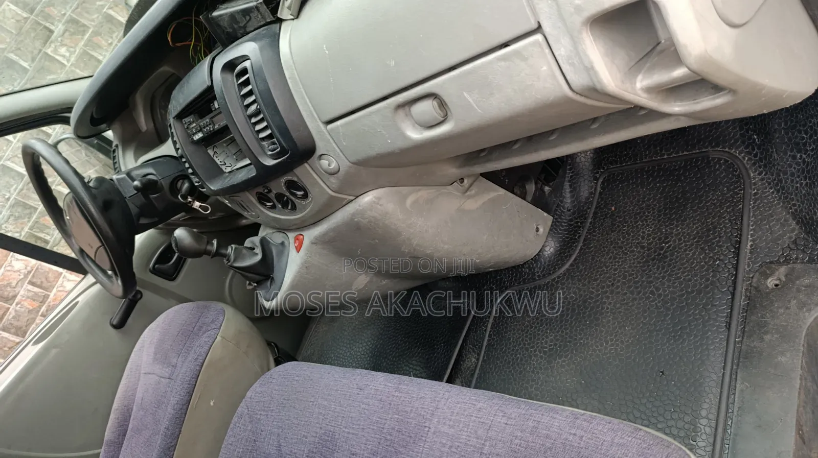 Renault Trafic 2005 White