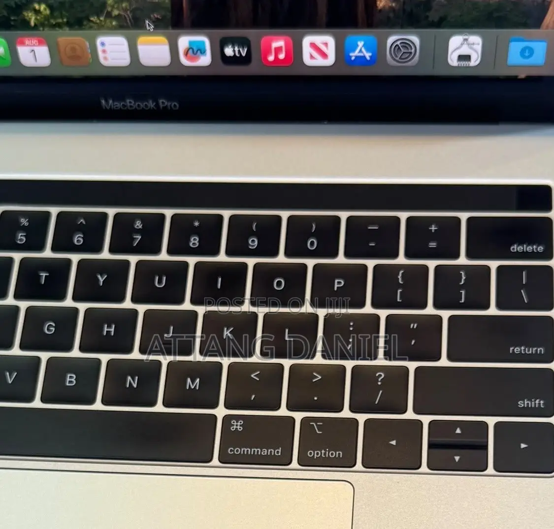 Laptop Apple MacBook Pro 2019 32GB Intel Core i9 SSD 512GB