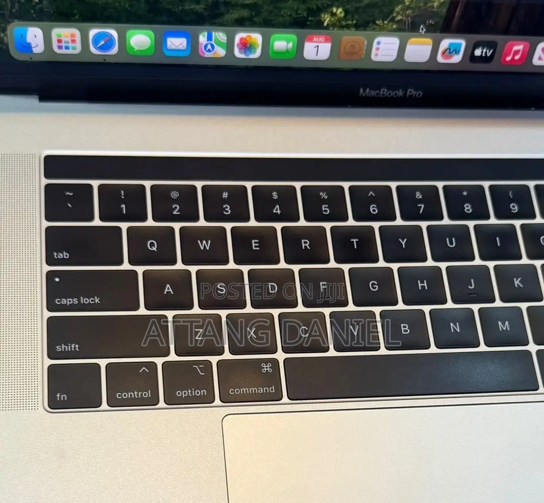 Laptop Apple MacBook Pro 2019 32GB Intel Core i9 SSD 512GB