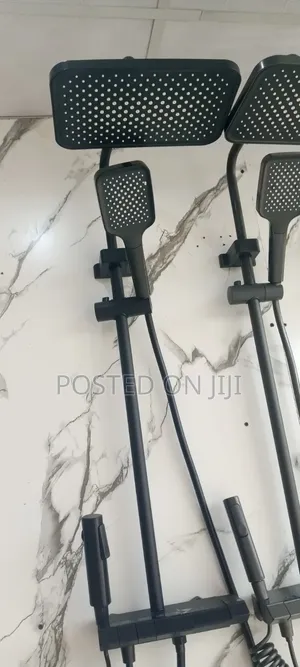 Piano Standing Shower With Temperature LED Control