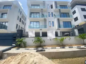 Furnished 3bdrm Apartment in Lekki Phase 1 Lagos for rent
