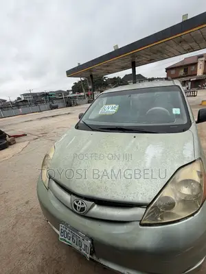 Toyota Sienna LE AWD 2006 Green