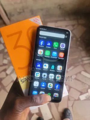 Tecno Spark 30C 128 GB
