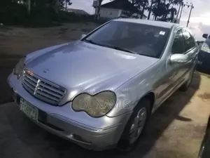 Mercedes-Benz C240 2004 Silver
