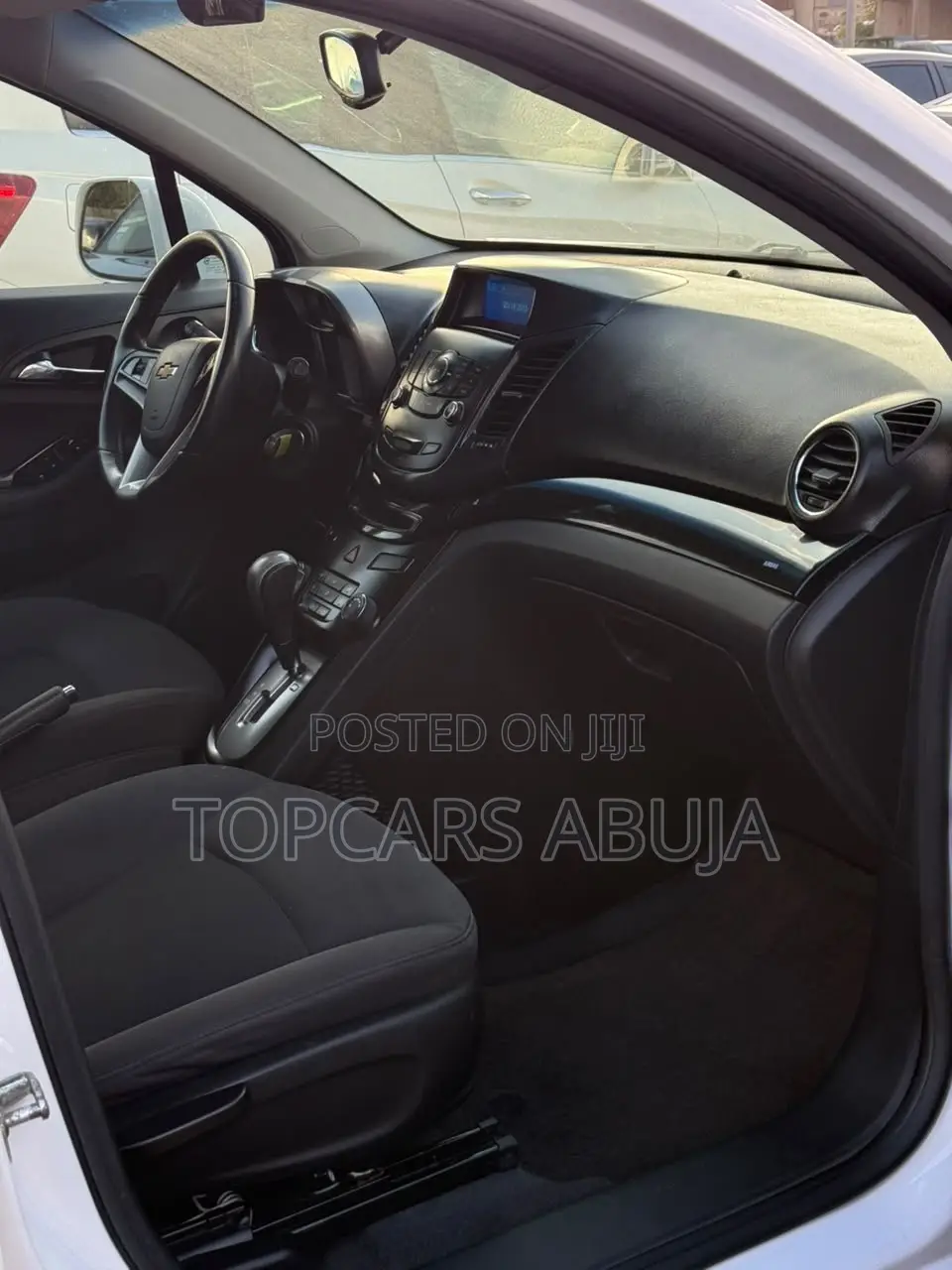Chevrolet Orlando 2012 White