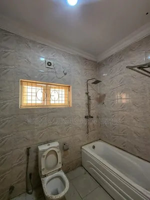 3bdrm Apartment in Paradise Estate, Life Camp for rent
