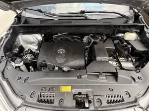 Toyota Highlander XLE 4x2 V6 (3.5L 6cyl 8A) 2018 Silver