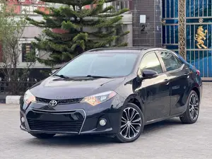 Toyota Corolla S Plus 4dr Sedan (1.8L 4cyl CVT) 2015 Black