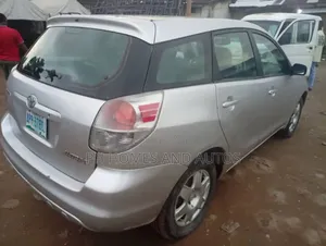 Toyota Matrix 2006 Silver