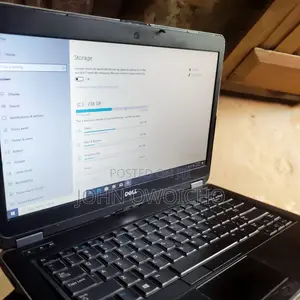Laptop Dell Latitude 7400 8GB Intel Core i3 SSD 256GB