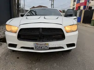 Dodge Charger 2014 White