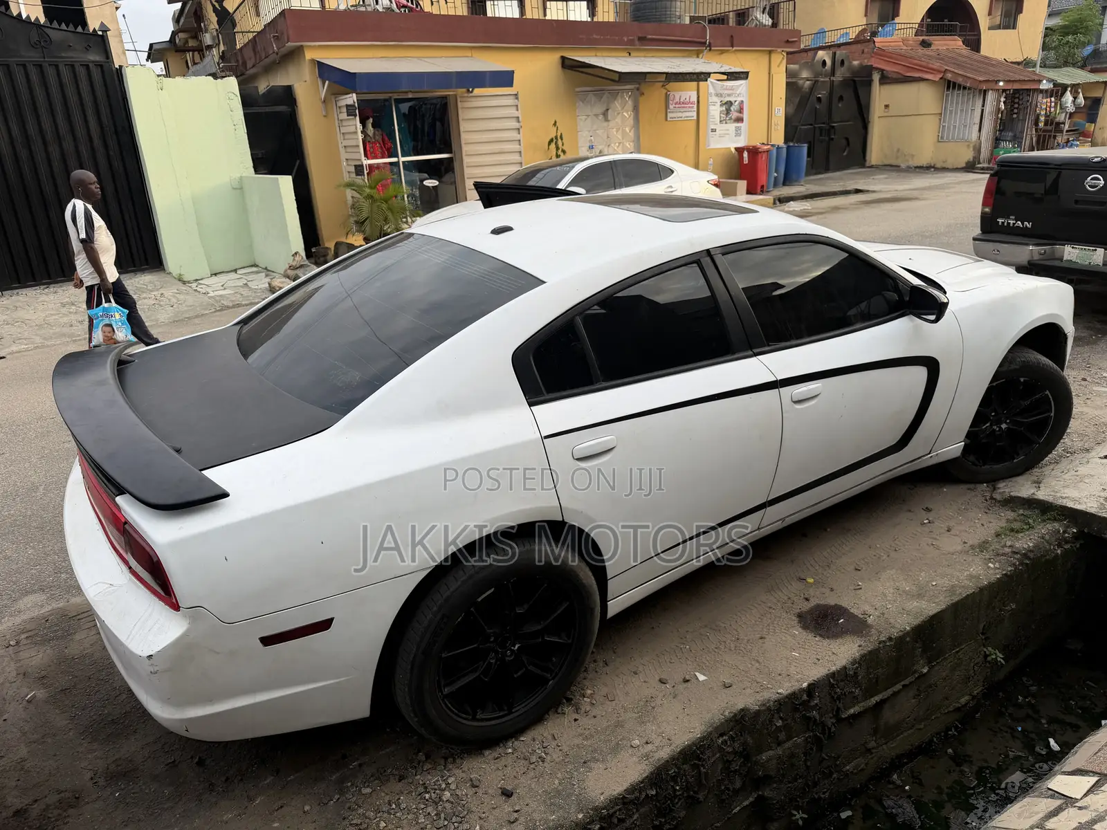 Dodge Charger 2014 White