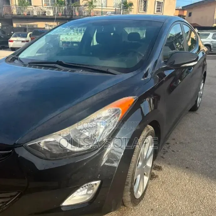 Hyundai Elantra 2013 Black