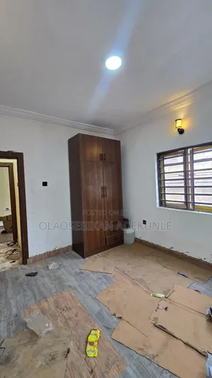 2bdrm Block of Flats in Alalubosa Gra for rent