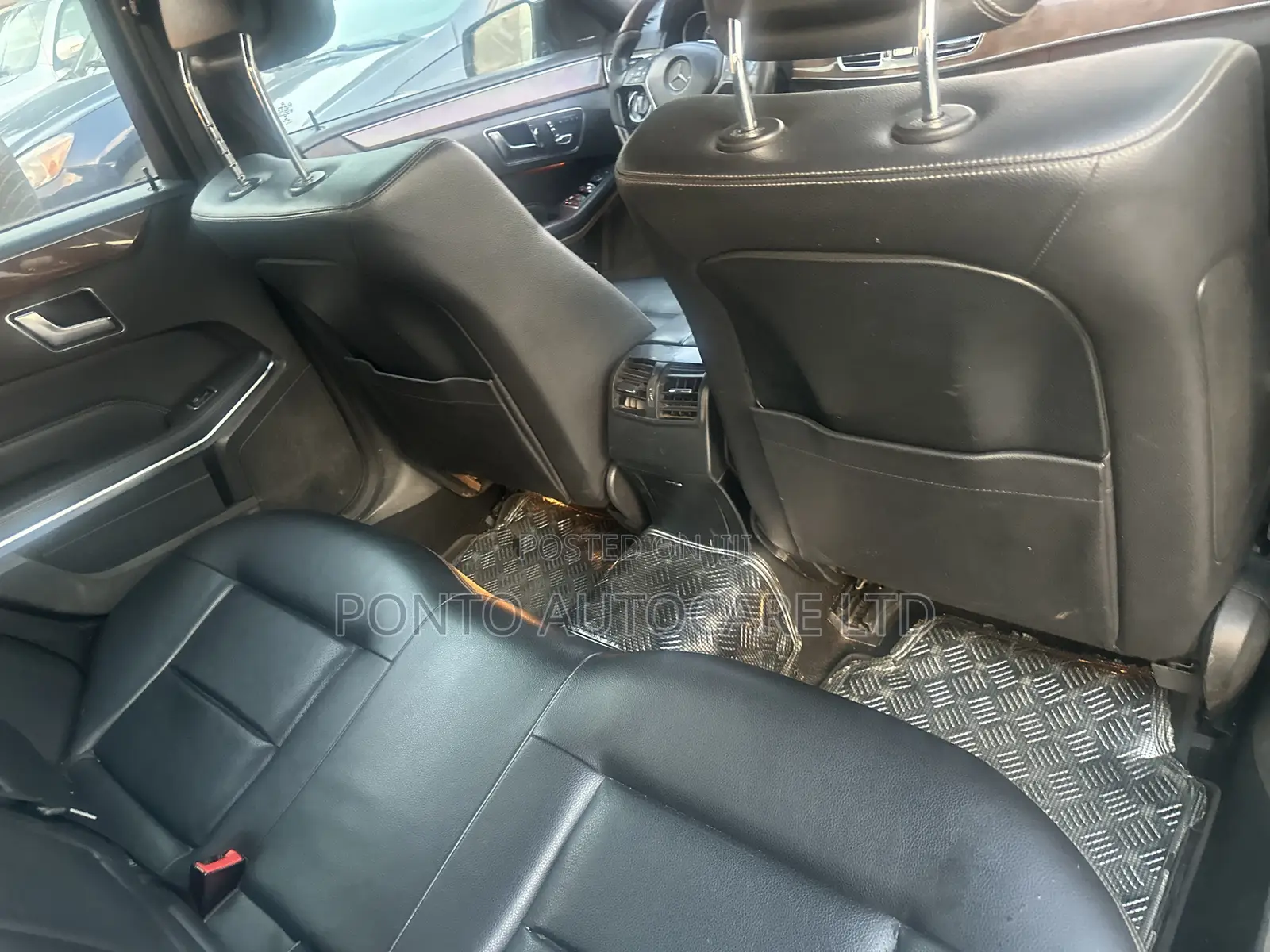 Mercedes-Benz E350 2014 Black