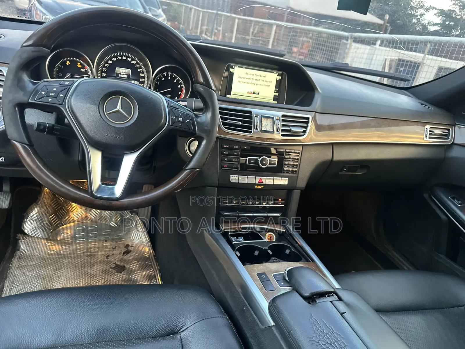 Mercedes-Benz E350 2014 Black
