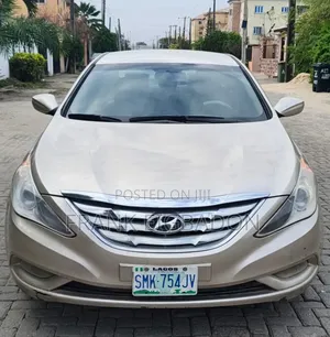 Hyundai Sonata 2013 Gold