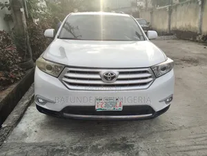 Toyota Highlander 2013 White