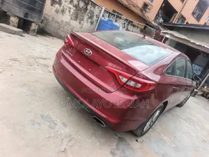 Hyundai Sonata 2016 Red