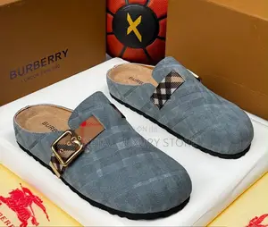 Burberry Quality Luxury Men Halfshoe