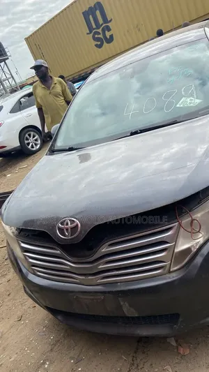Toyota Venza 2010 Gray