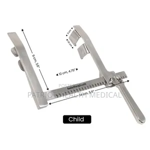 Sternal Retractor