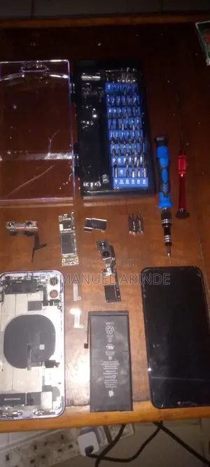 Professional Mobile Phone Repair Services (Fast Reliable)