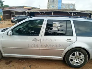 Volkswagen Golf 2004 Silver