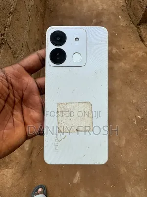 Infinix Smart 7 HD 64 GB White