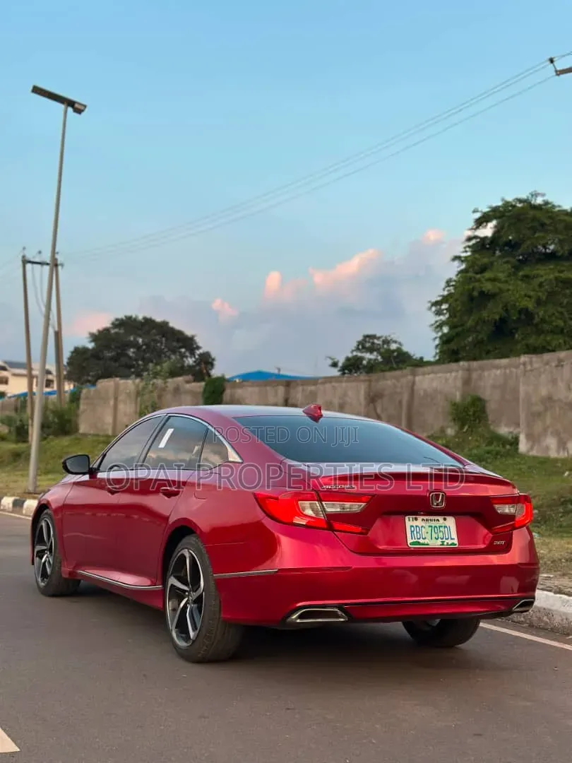 Honda Accord 2018 Red