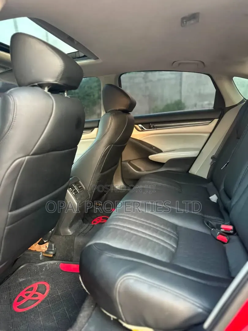 Honda Accord 2018 Red