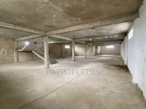 315sqm High-Clearance Warehouse for Lease