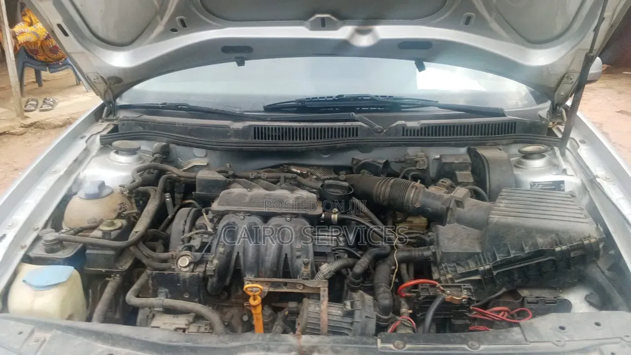 Volkswagen Golf 2004 Silver