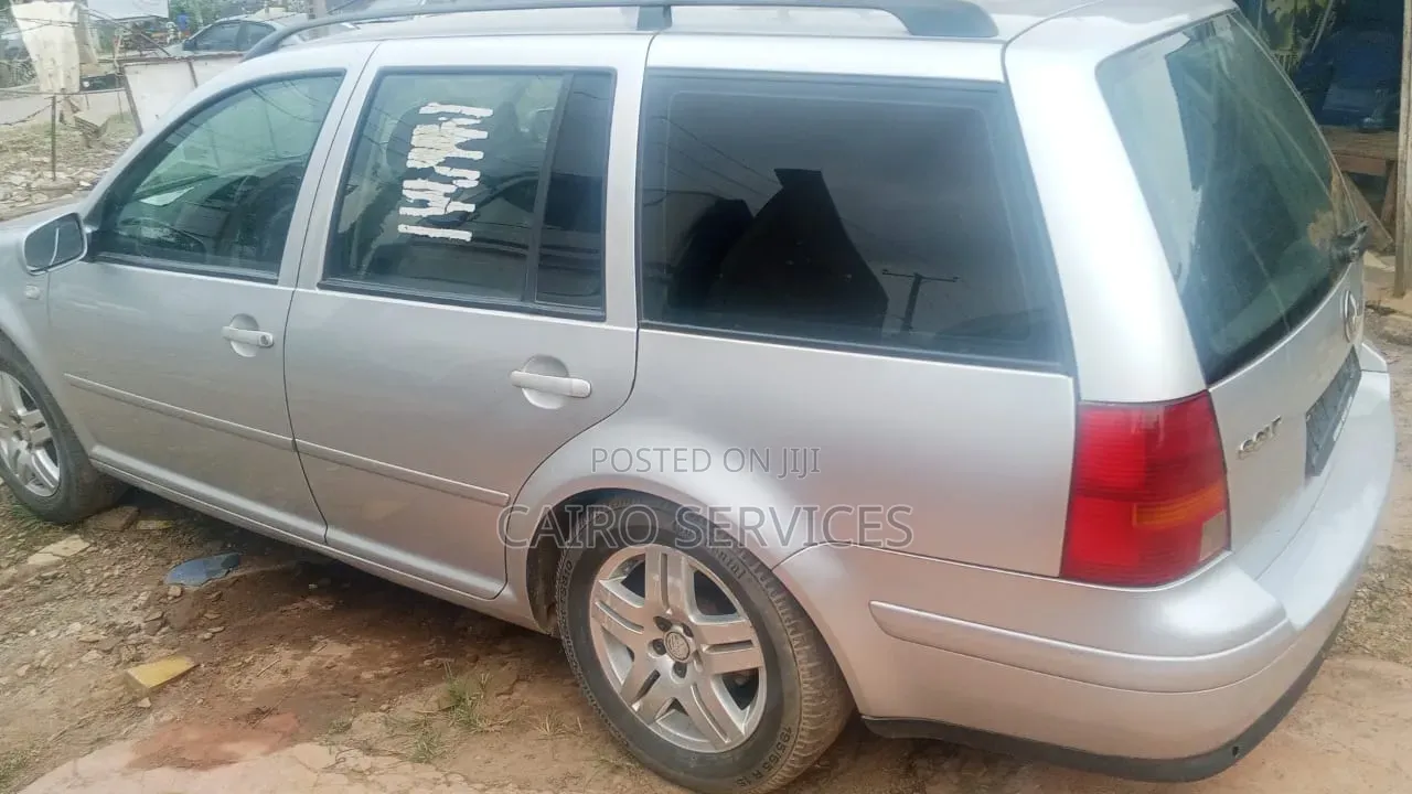 Volkswagen Golf 2004 Silver
