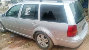 Volkswagen Golf 2004 Silver